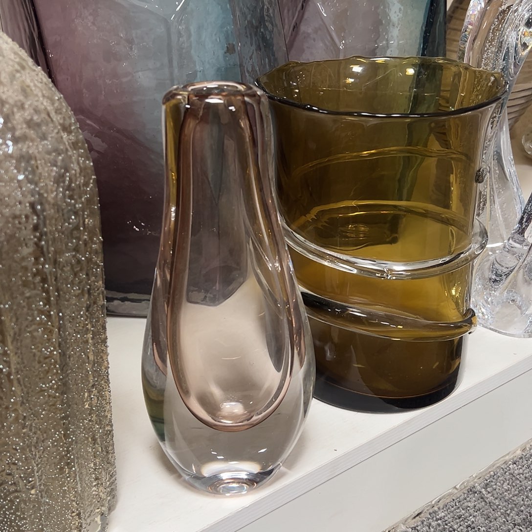 琉璃高25棕色琉璃花器