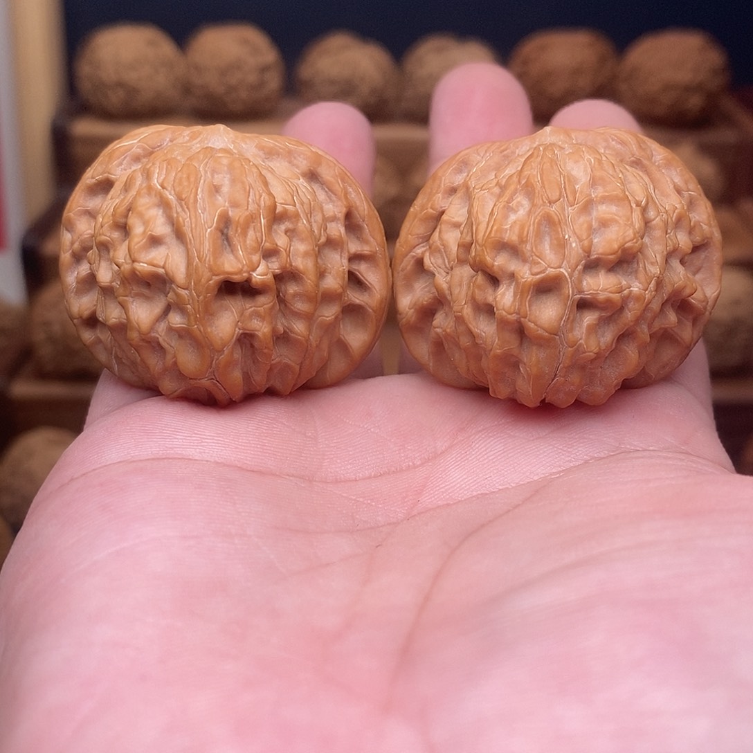 文玩核桃把件42磨盘