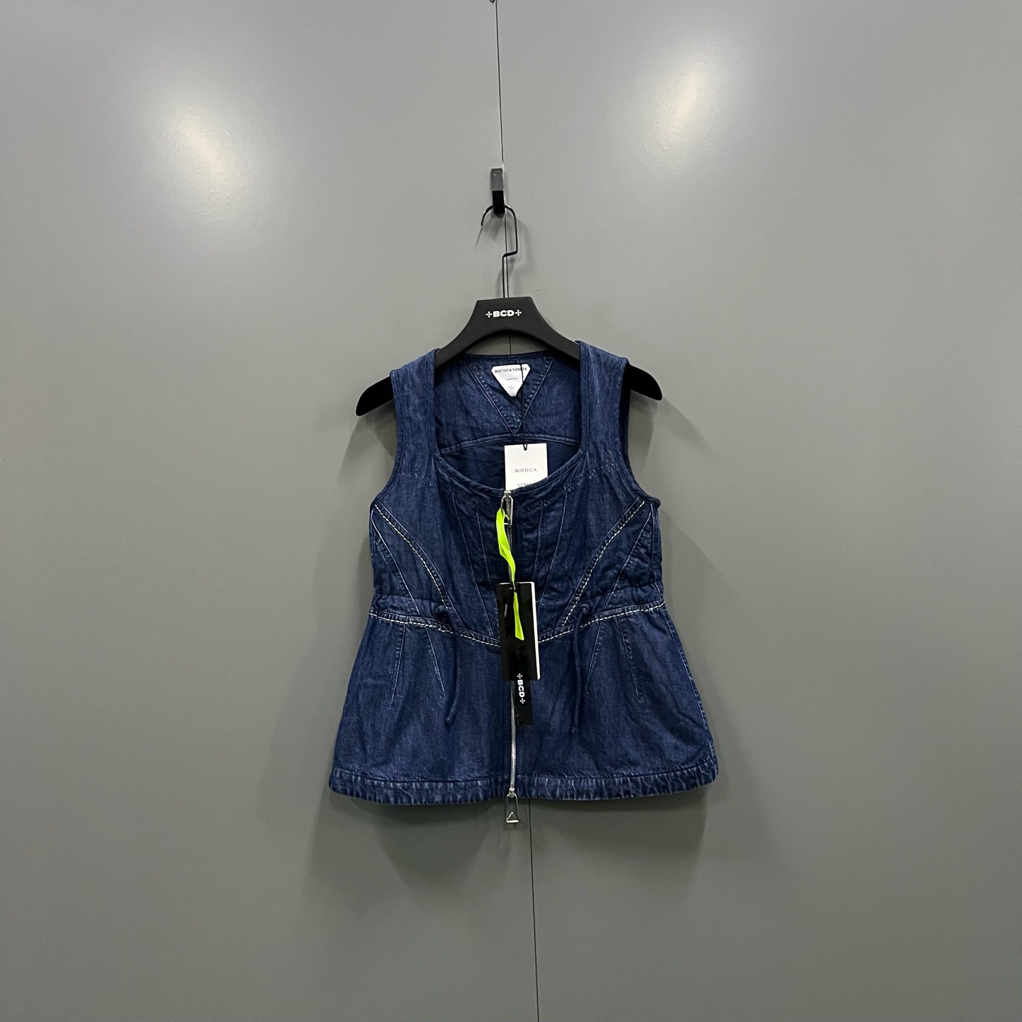 未使用 BOTTEGA VENETA/葆蝶家 zz54 蓝色抽绳夹克 40码/608306