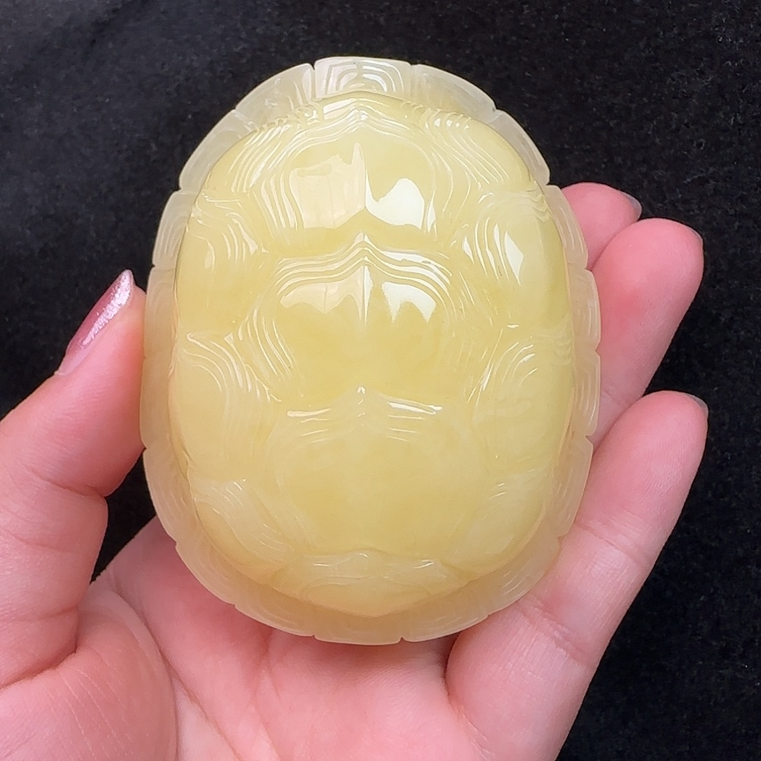 蜜蜡未镶嵌珠宝奇石