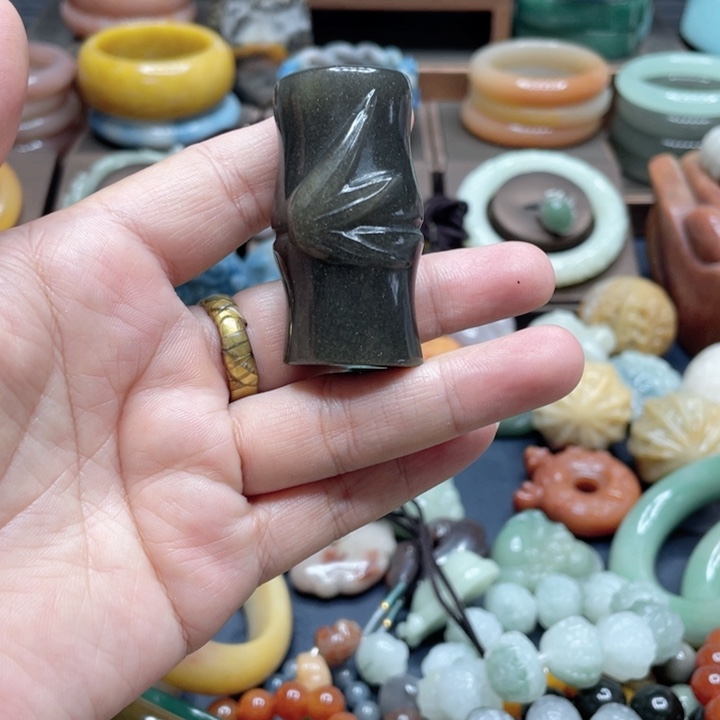 石英质玉手镯合金