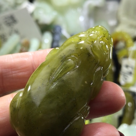 岫玉未镶嵌吊坠吊坠