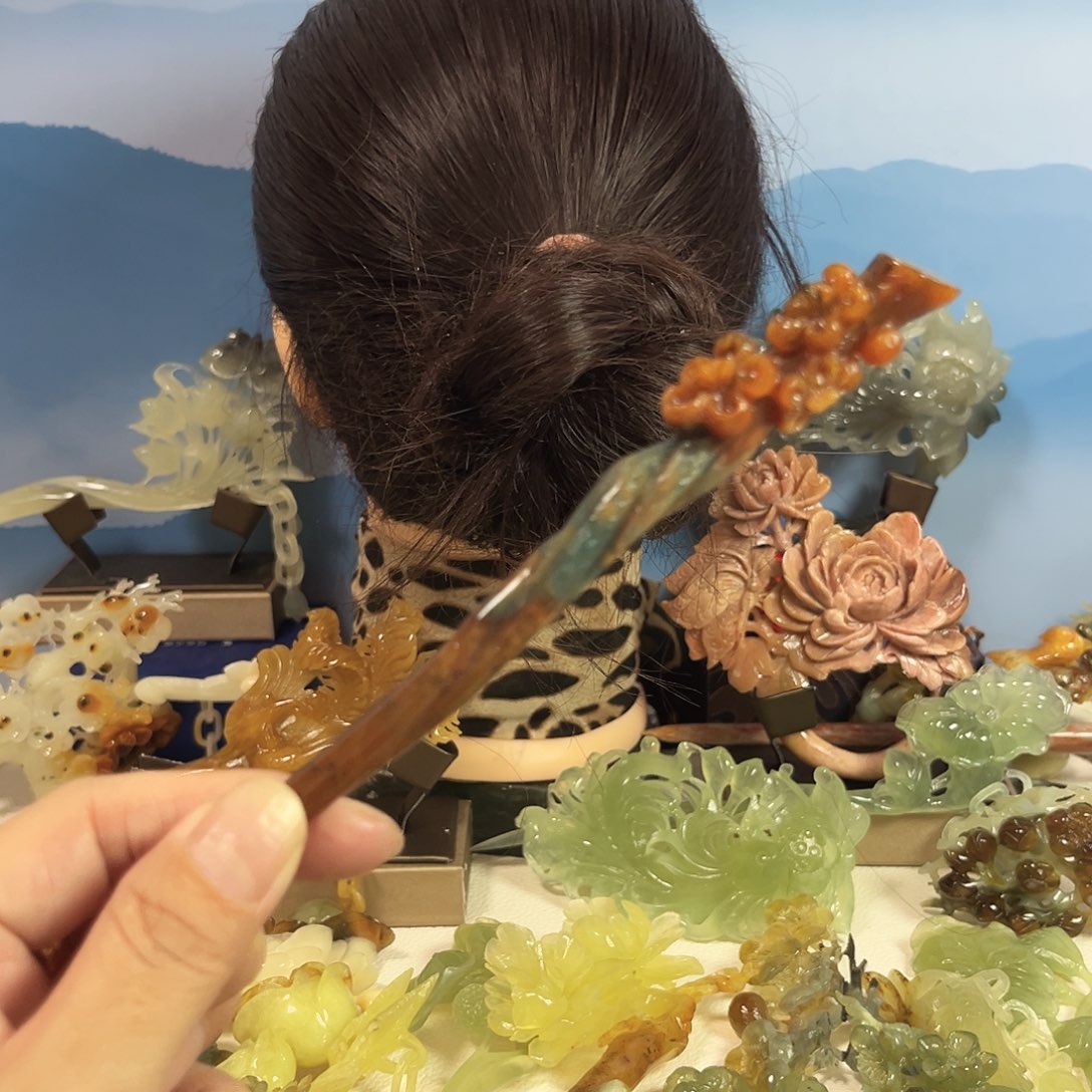 1***郁蛇纹石玉合金发饰