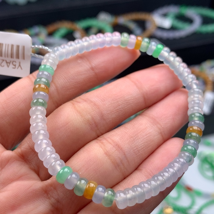 翡翠未镶嵌手镯卡