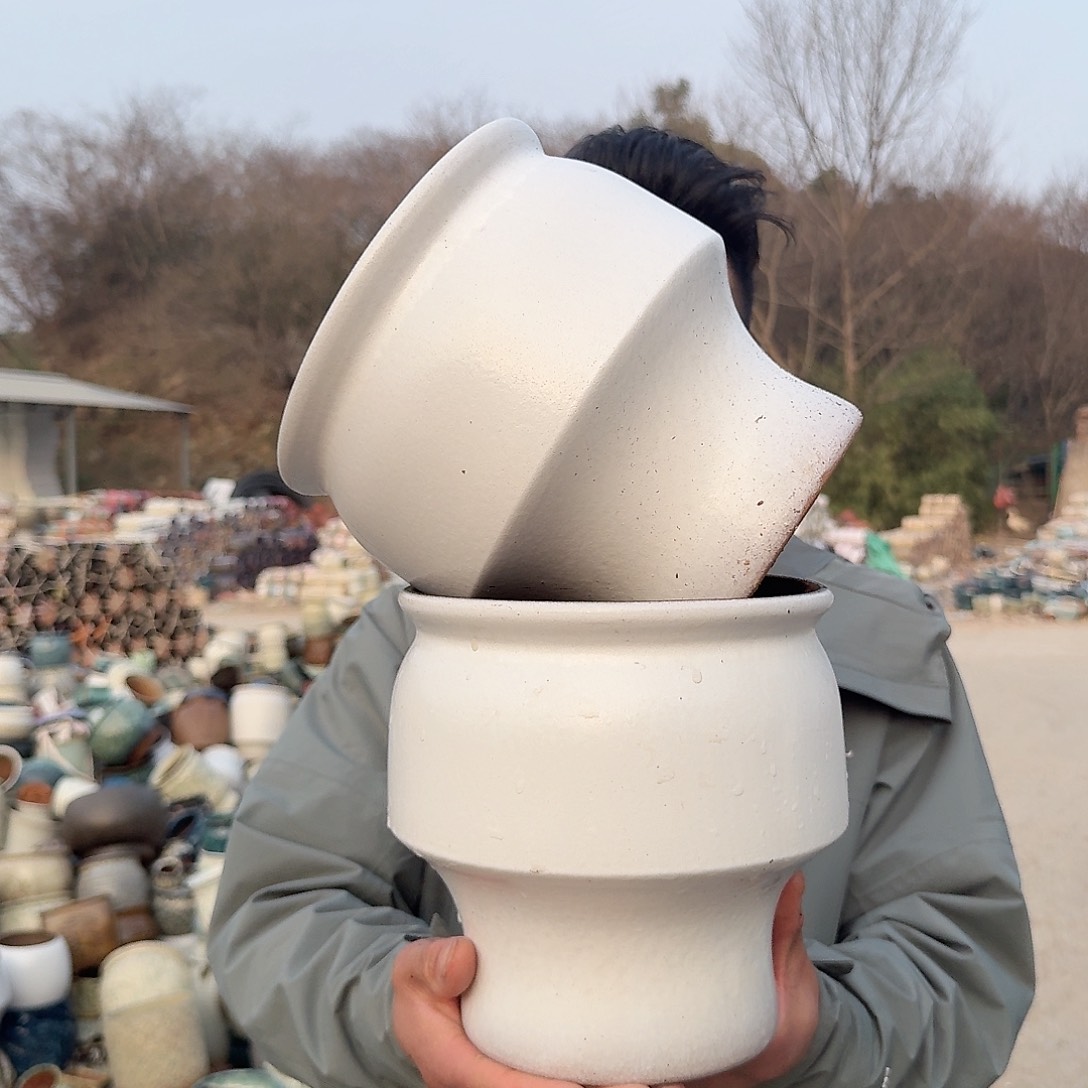 紫砂花盆口19高20（两个火锅白色宋