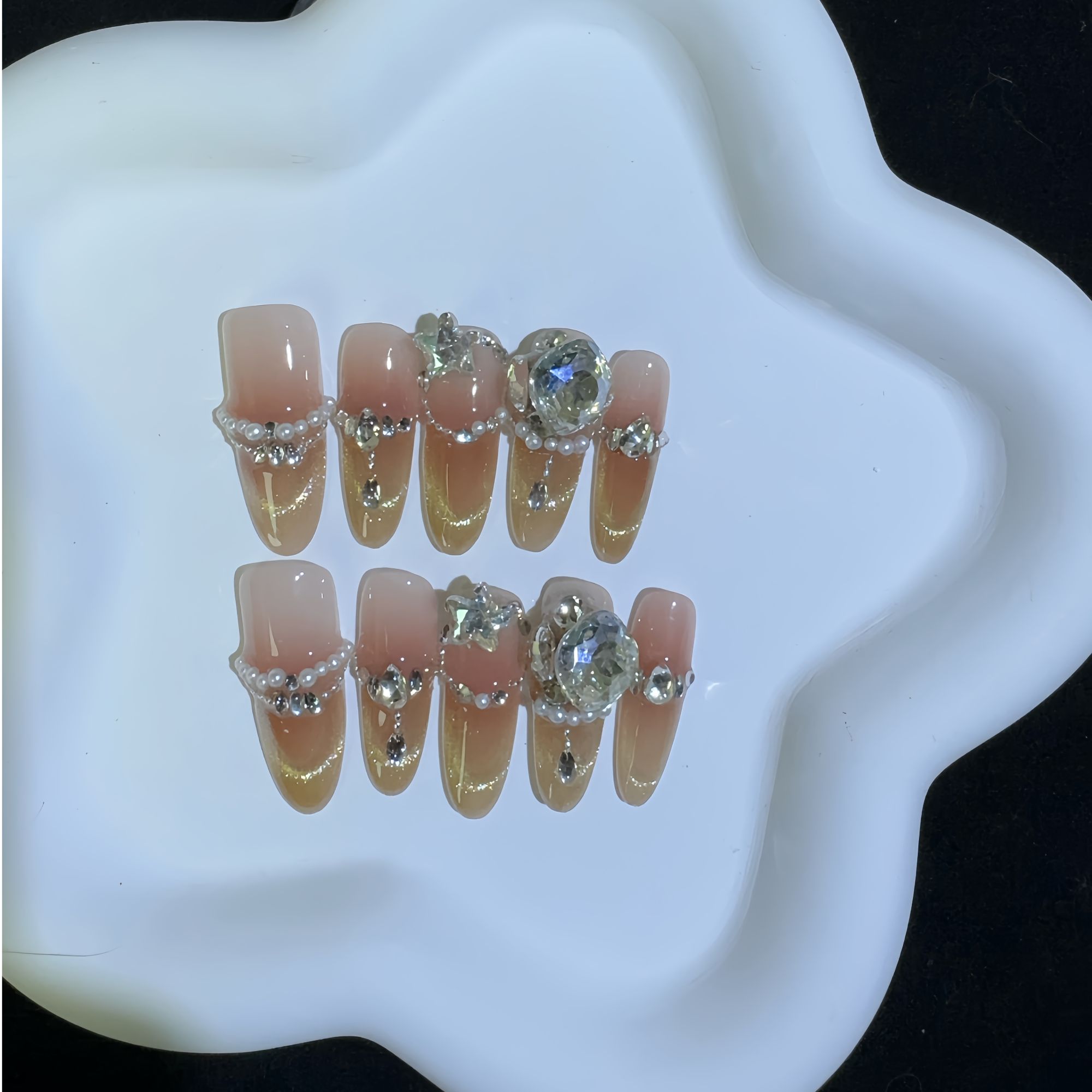 【清晨月光】纯手工穿戴甲片堆钻猫眼精致显白高级感轻奢千金美甲片