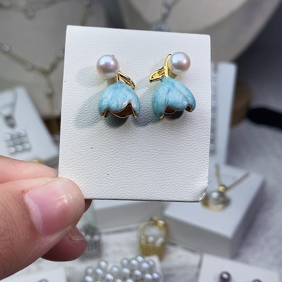 银S925镶嵌耳饰淡水珍珠