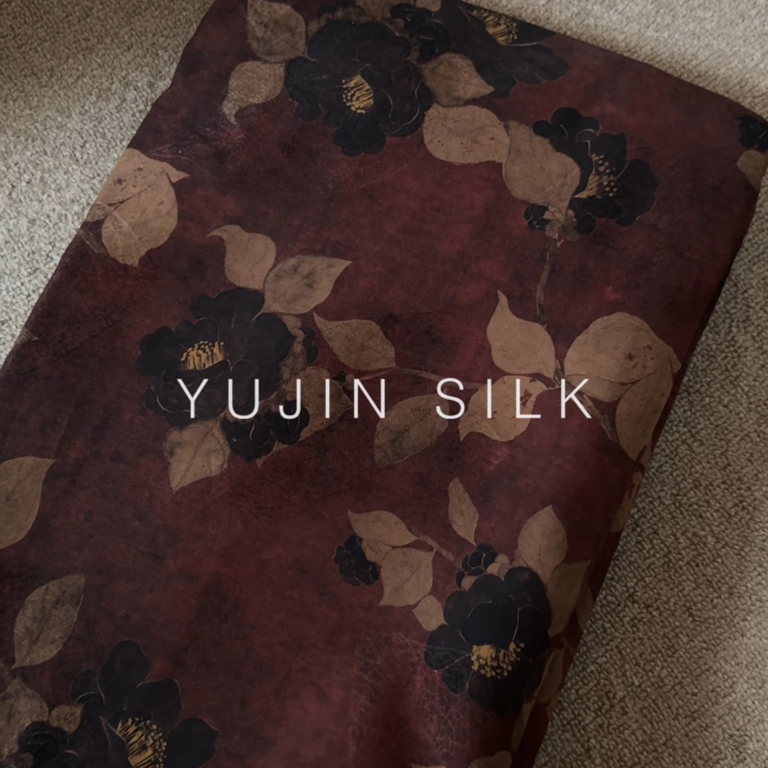 「伯爵夫人」YUJIN SILK 提花绢纺香云纱桑蚕丝114门幅38姆米