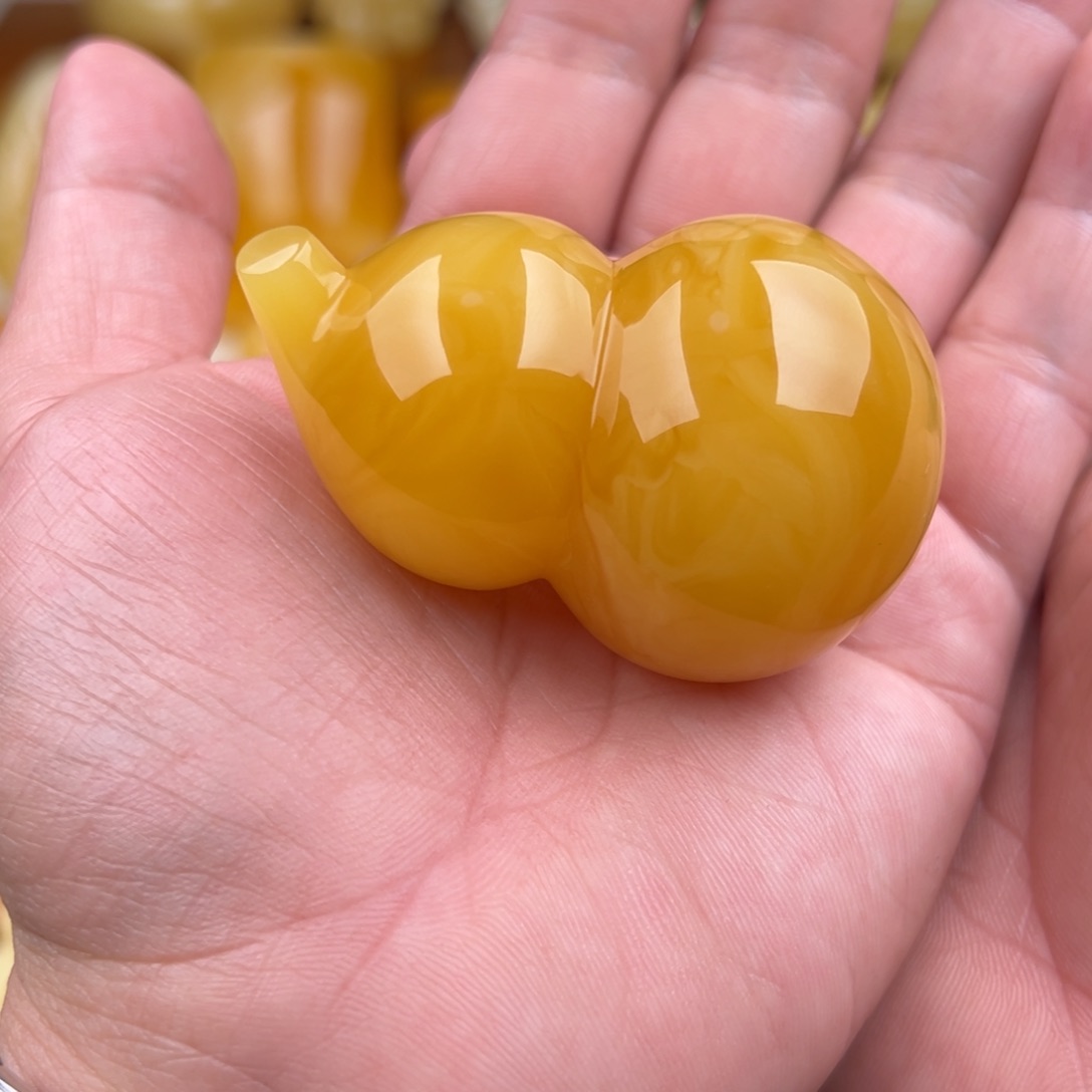琥珀裸石未镶嵌纯天然蜜蜡