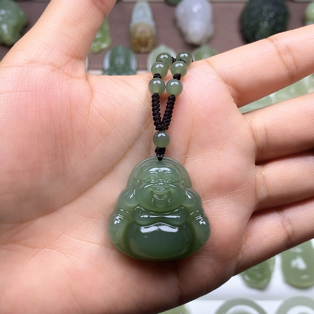 和田玉颈饰未镶嵌随**安