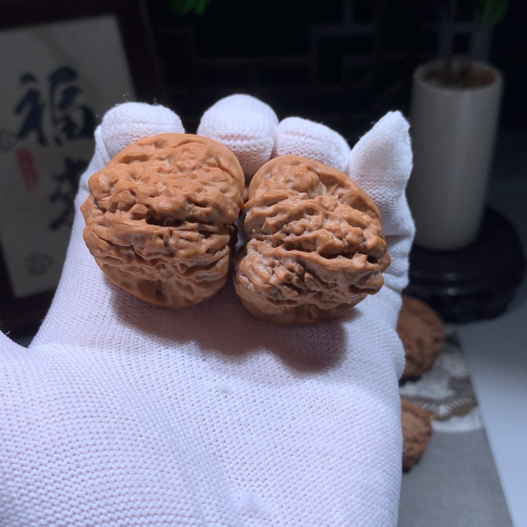 文玩核桃把件蛤蟆头6120