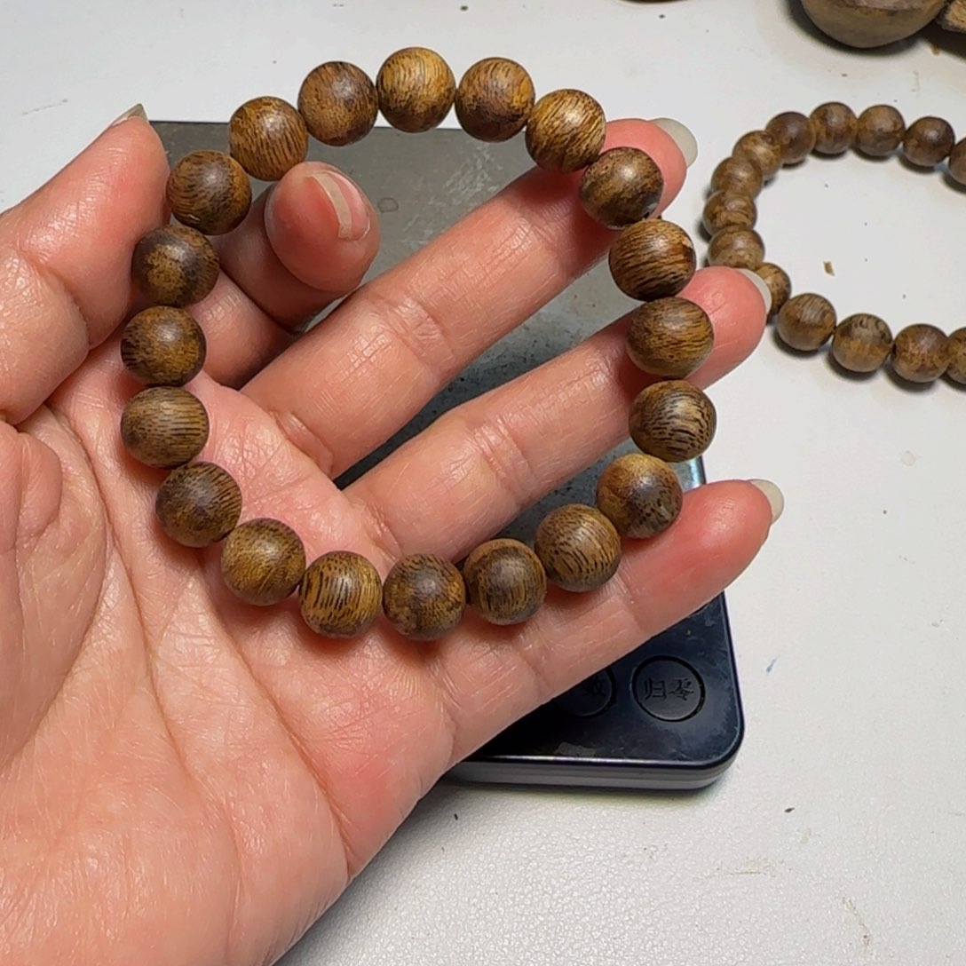 橄榄核手串/手链?***禾卡1.0奇楠6.9克