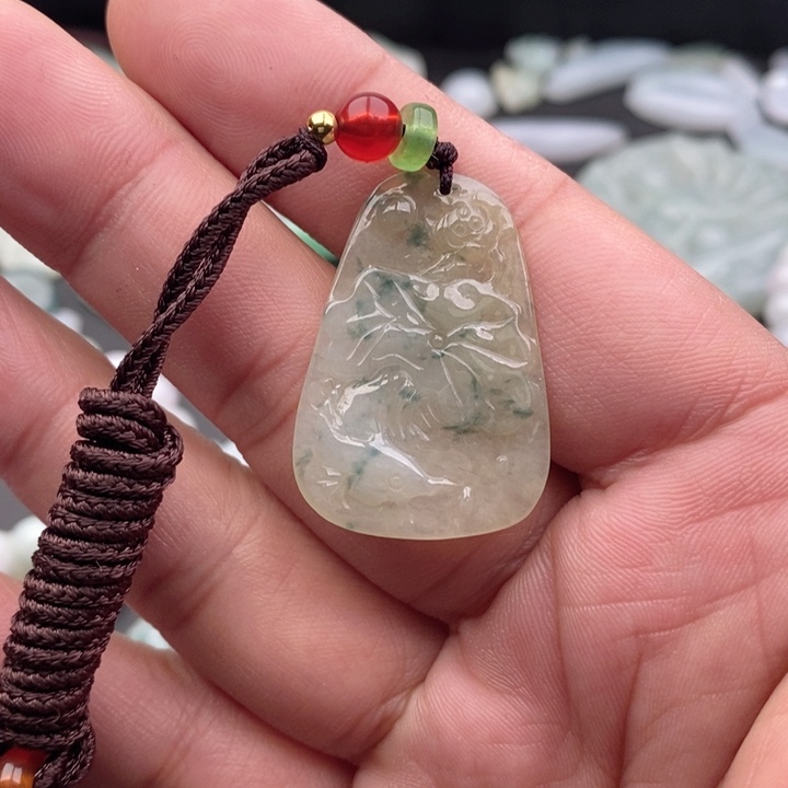 翡翠吊坠(不含链)未镶嵌