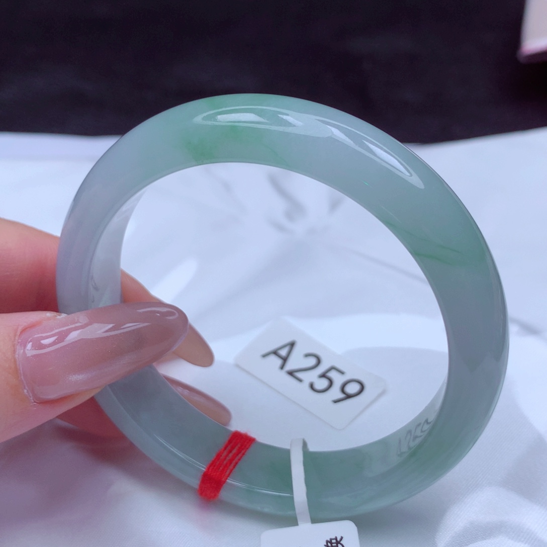 翡翠未镶嵌手镯手镯55