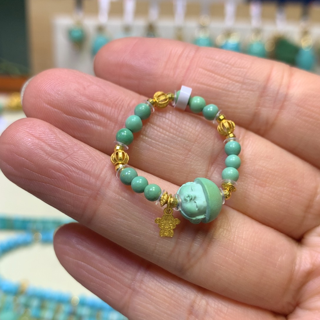 绿松石戒指18K金镶嵌