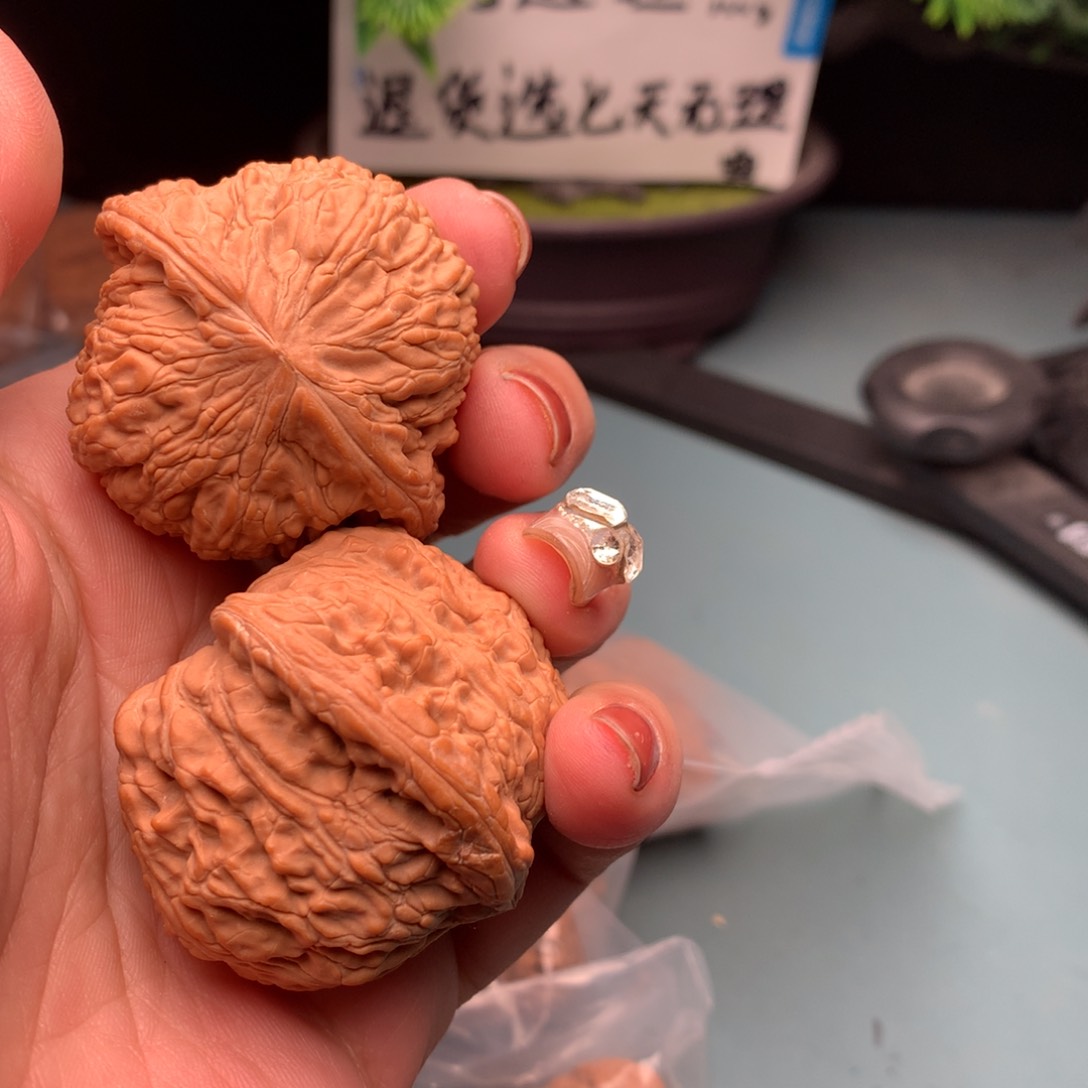 文玩核桃把件全品绣球4243