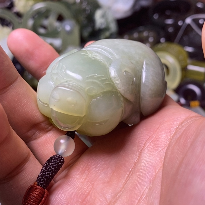 岫玉岫玉手把件未镶嵌