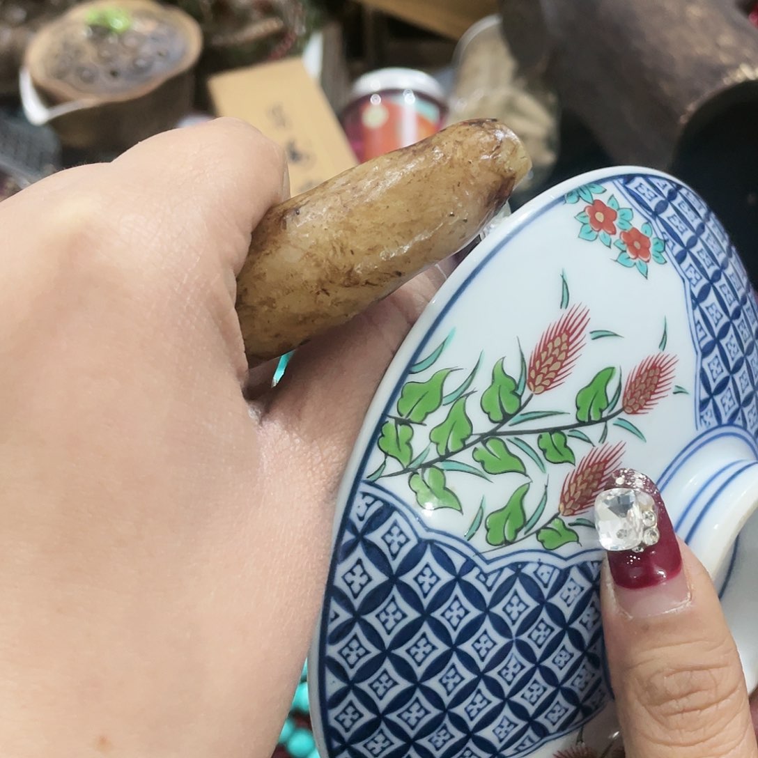 回来了咯哦哦哦哦咯摸的