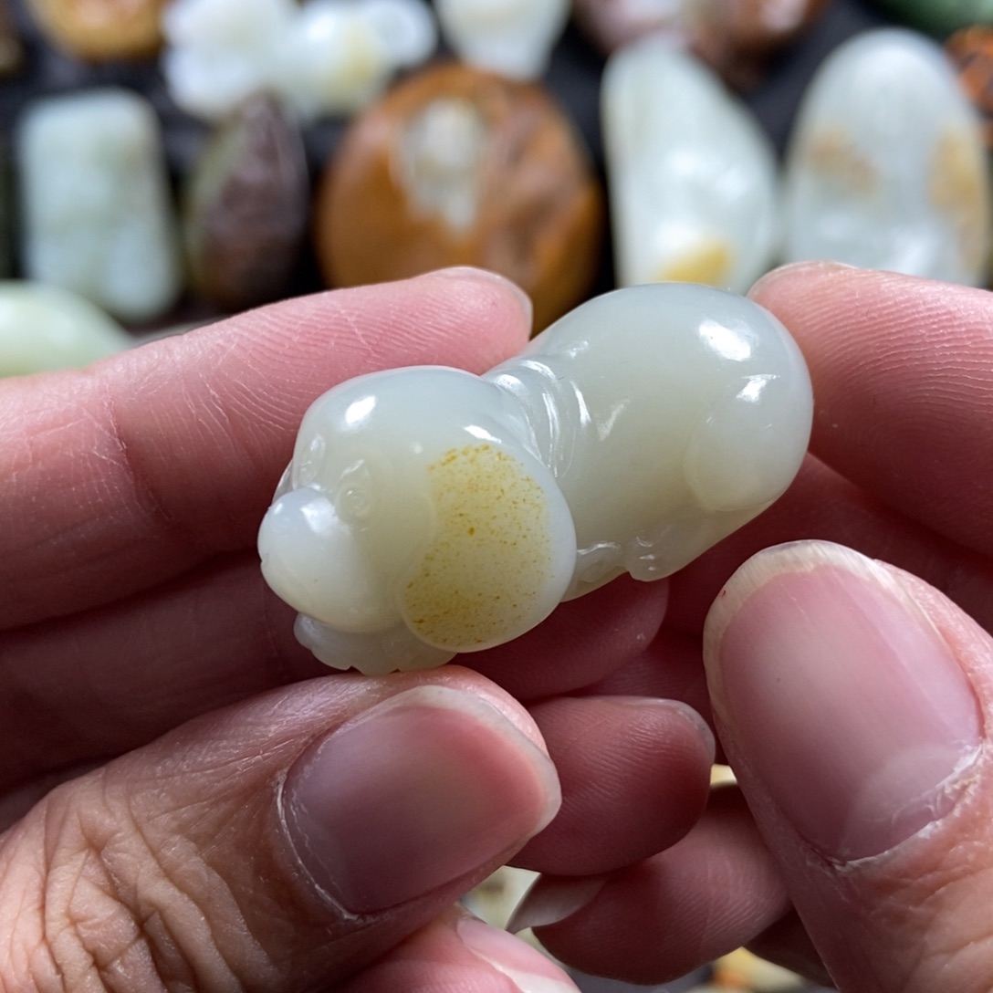 和田玉挂件未镶嵌