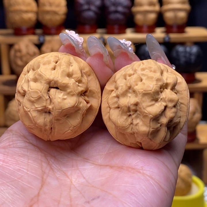 西***兔文玩核桃把件水晶疙瘩包1号38尺