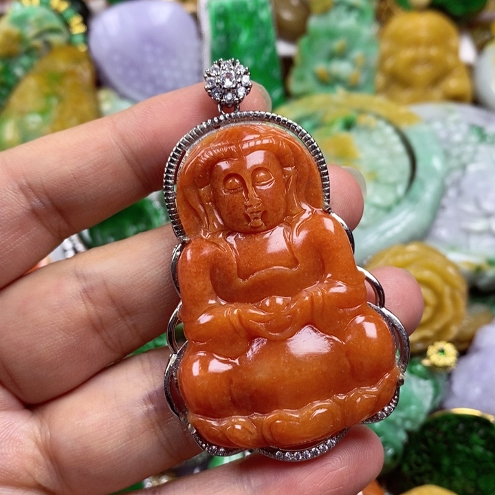 翡翠未镶嵌吊坠(赠链)