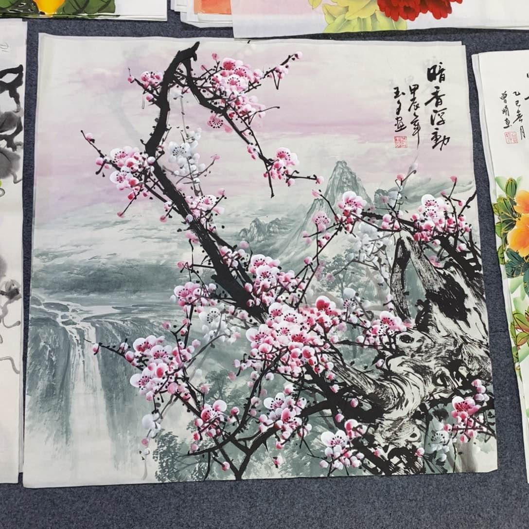 国画尺寸68✖️68手绘斗方画画