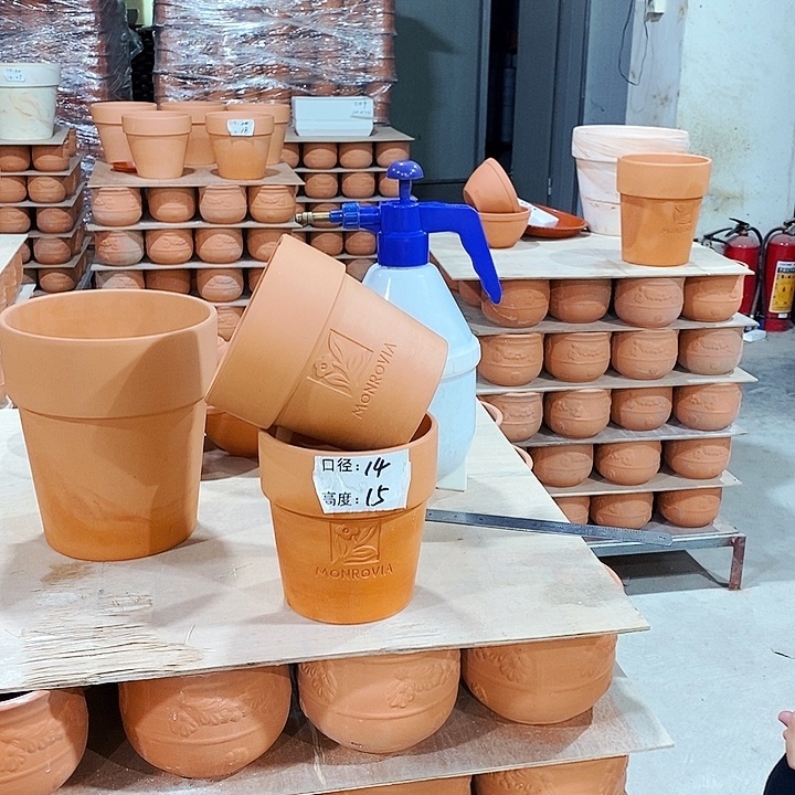 红陶10-14×15两个