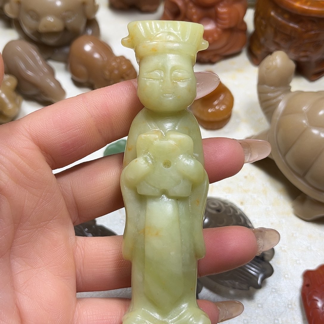 白玉菩提吊坠白玉菩提吊坠