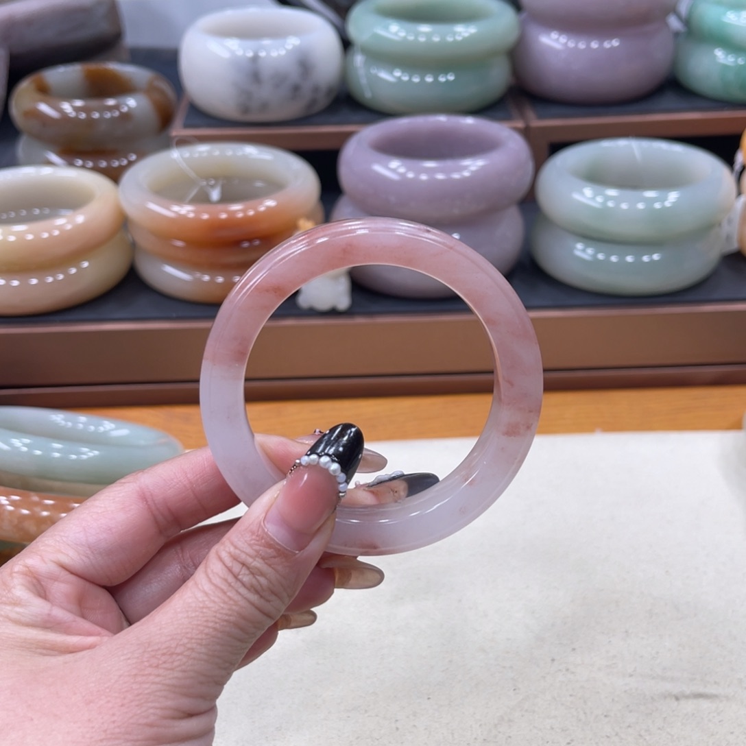 未镶嵌爱情石英质玉