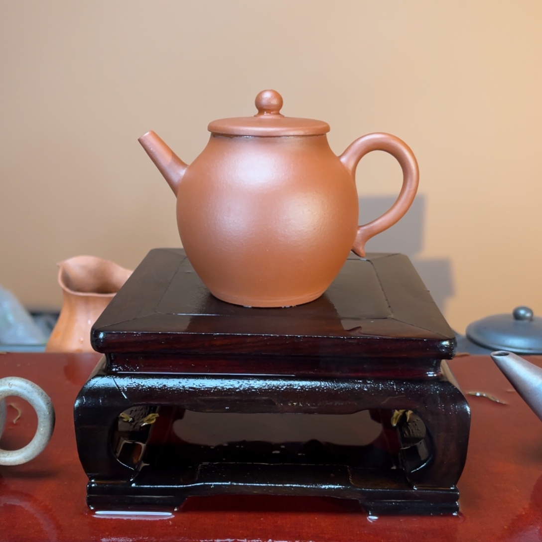 紫砂茶壶高端180cc红泥平盖翁型壶