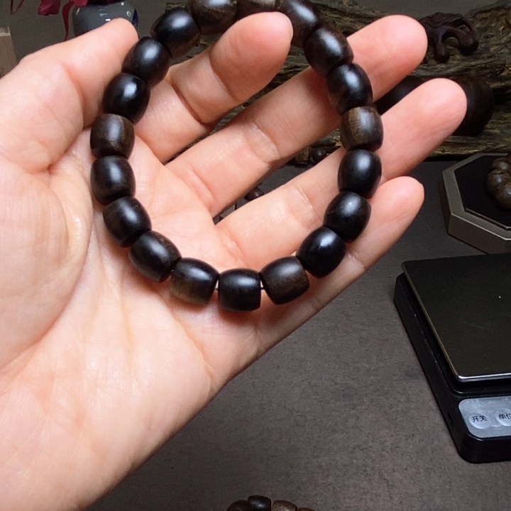 沉香手串越南芽庄紫棋瘤疤1.0