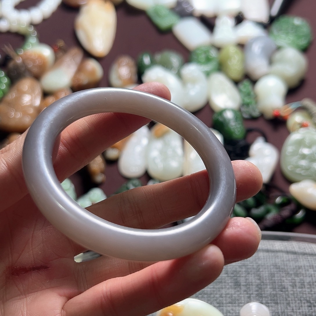 和田玉手镯 多样性发货未镶嵌