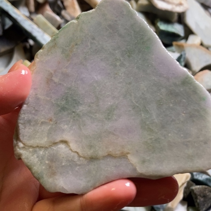 翡翠颈饰未镶嵌天然翡翠