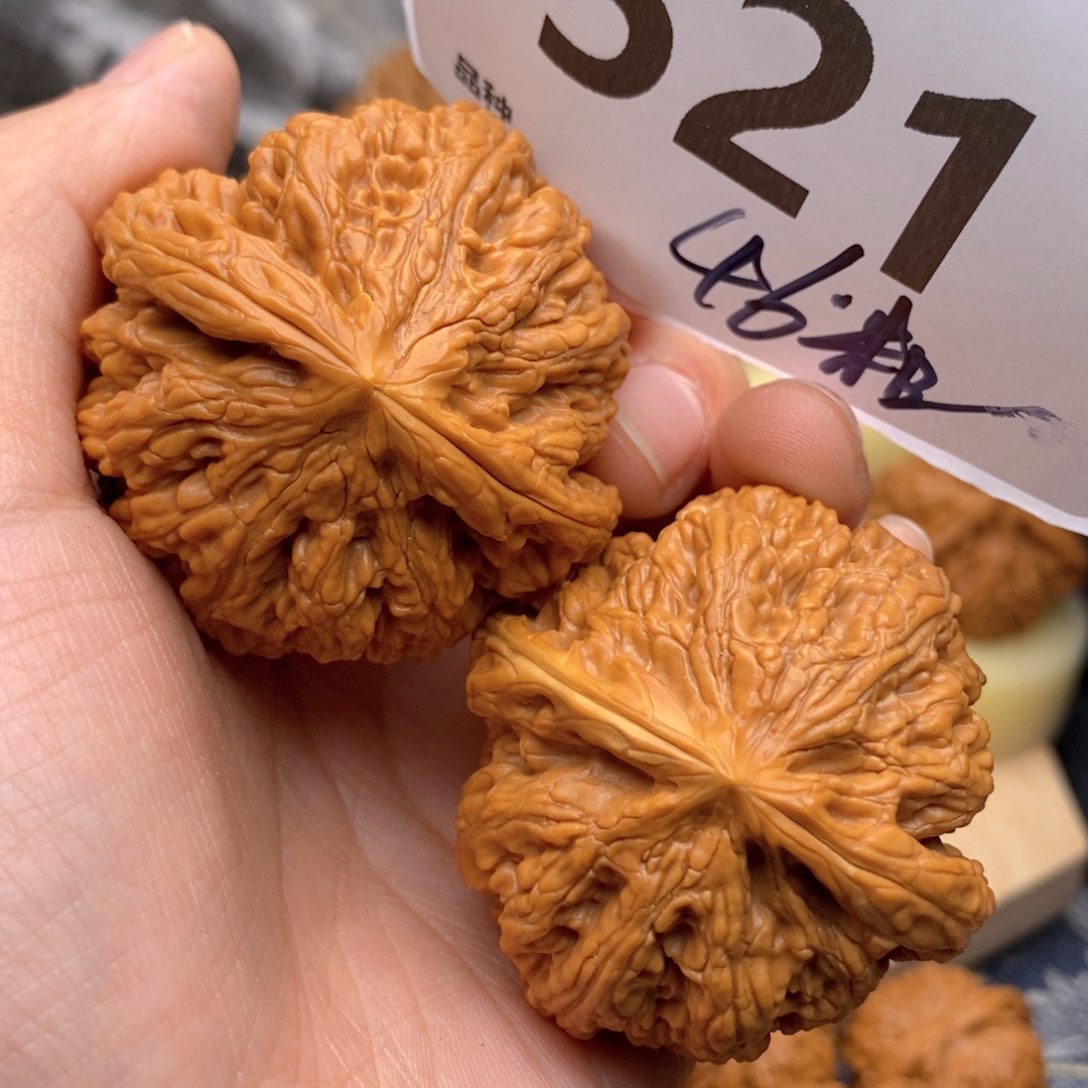 文玩核桃把件321号46粗筋