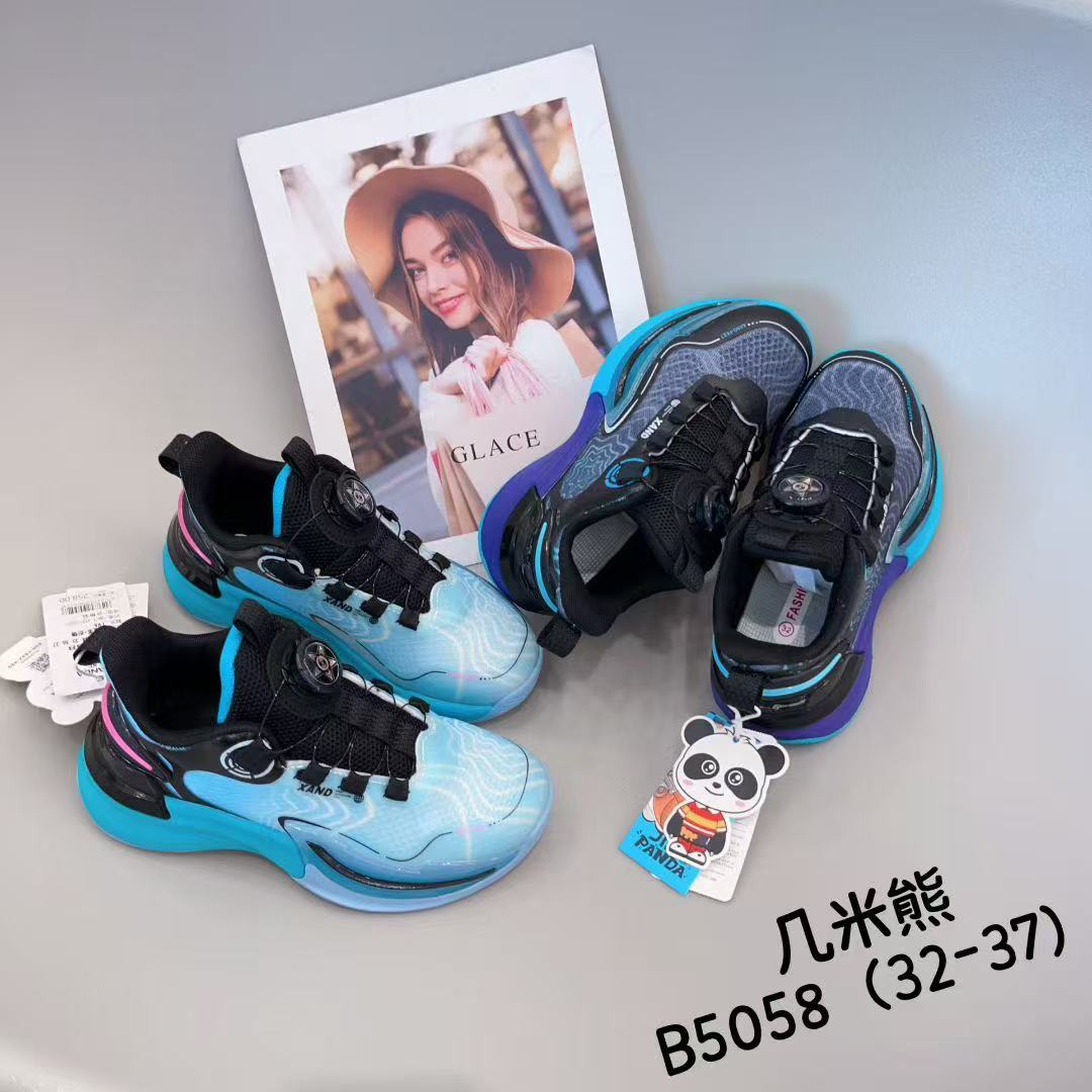 LL  2025秋季儿童时尚舒适百搭休闲鞋  5058