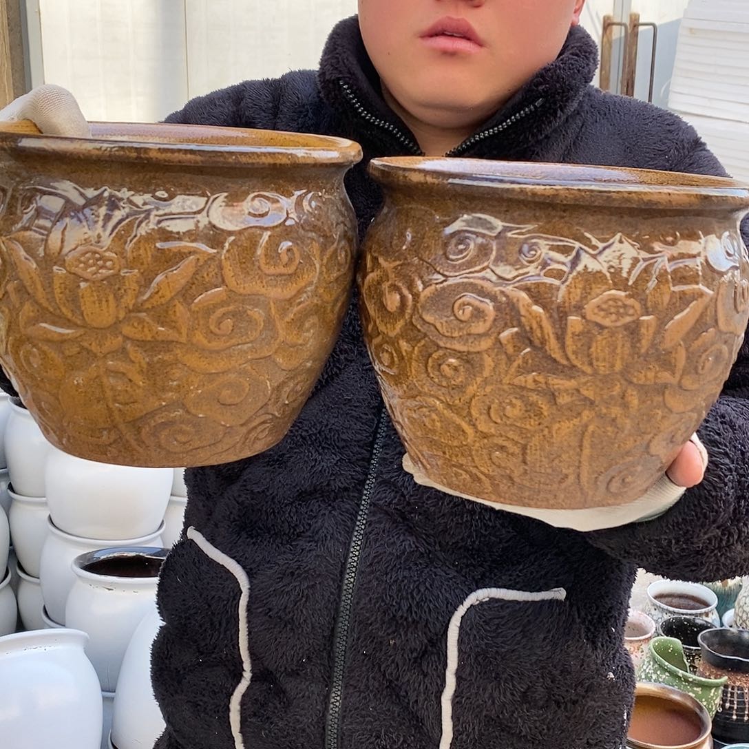 紫砂花盆口20高16暇疵俩个