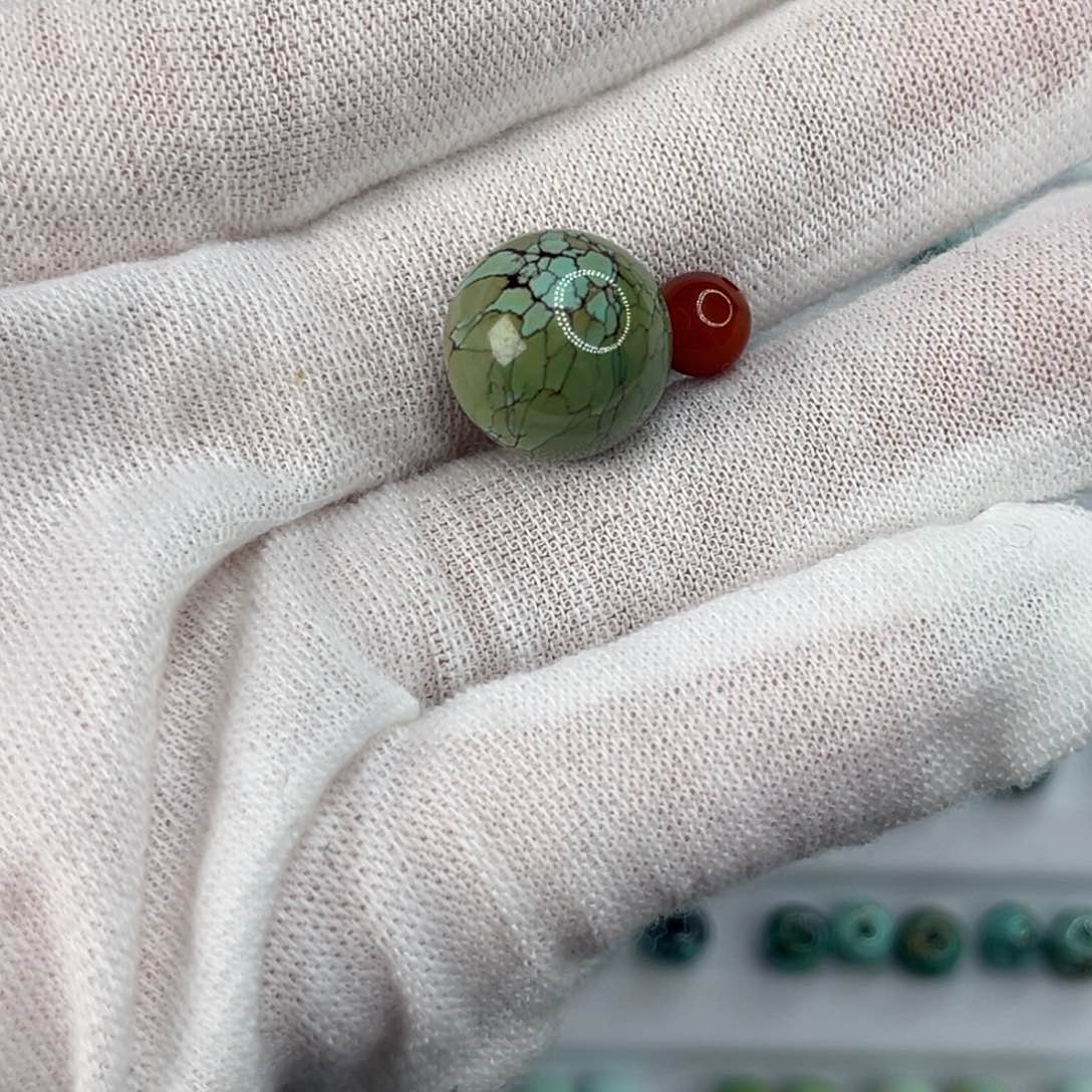 未镶嵌配饰南红玛瑙戒*