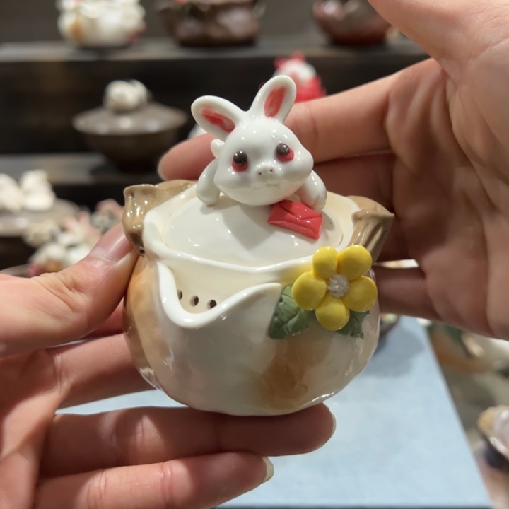 小兔子迷你小宝瓶