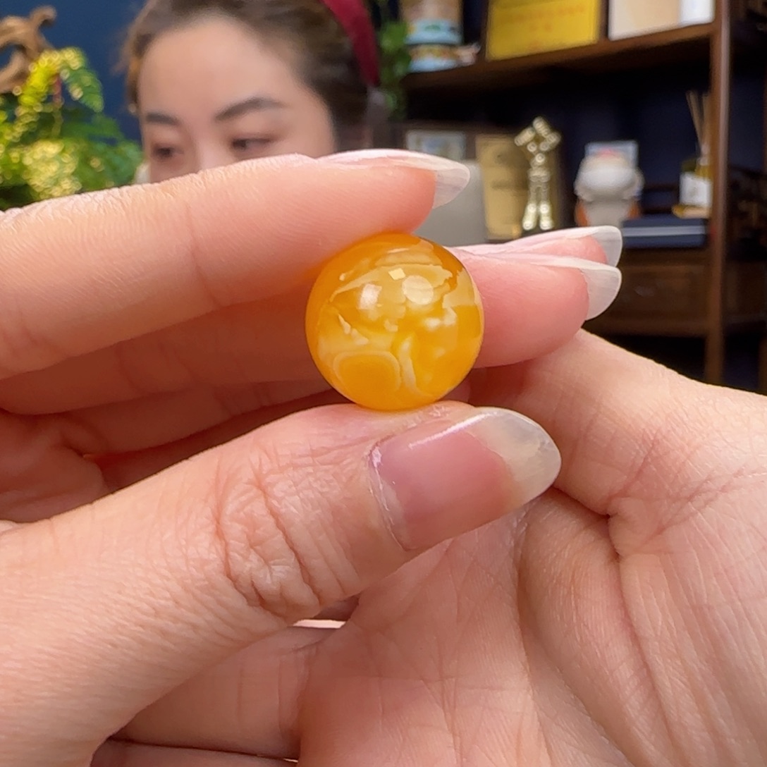 蜜蜡颈饰18K金镶嵌福**麻15+，1111111111