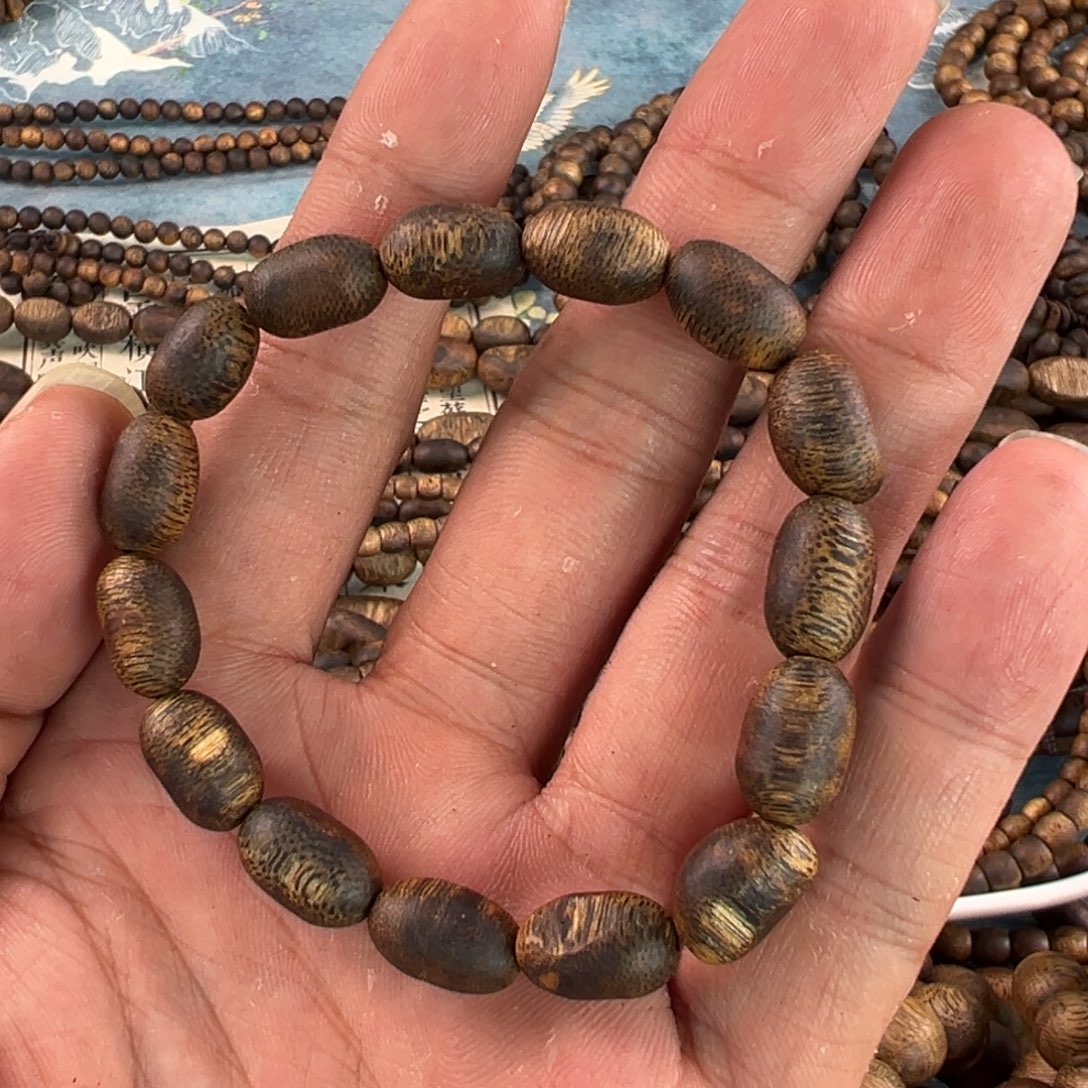 沉香手串树丁单圈0.8规格6克