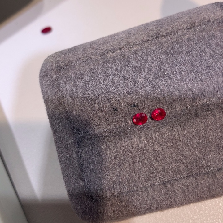 红宝石裸石未镶嵌?****?0.545克拉