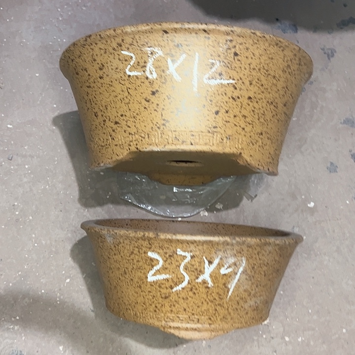 红陶紫砂工艺厂……紫砂工艺厂