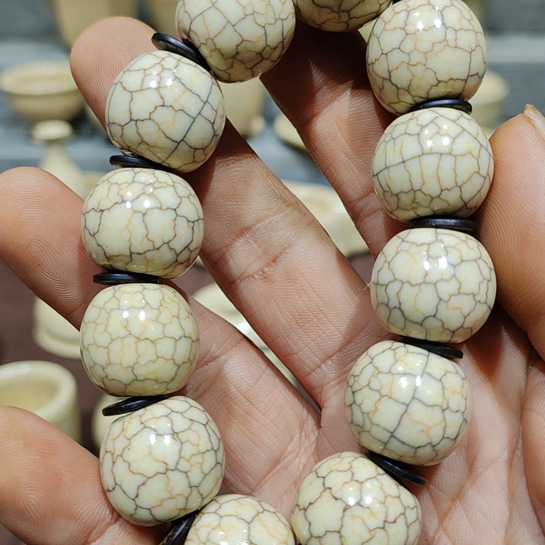 雲***濤龚东华老师梅花墨纹作品