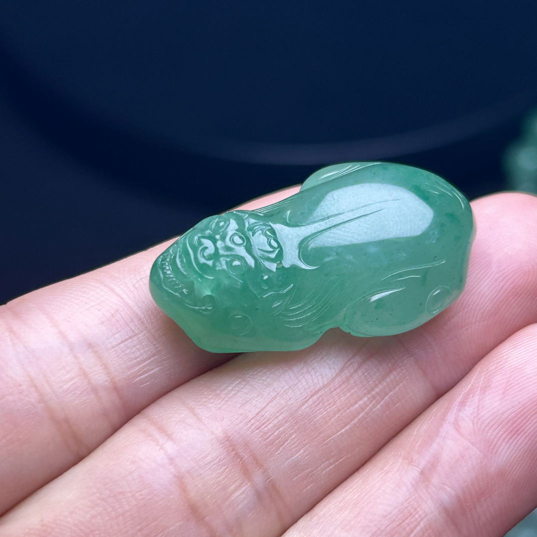 天然A货非洲翠满色可爱皮丘尺寸35/20.5/12