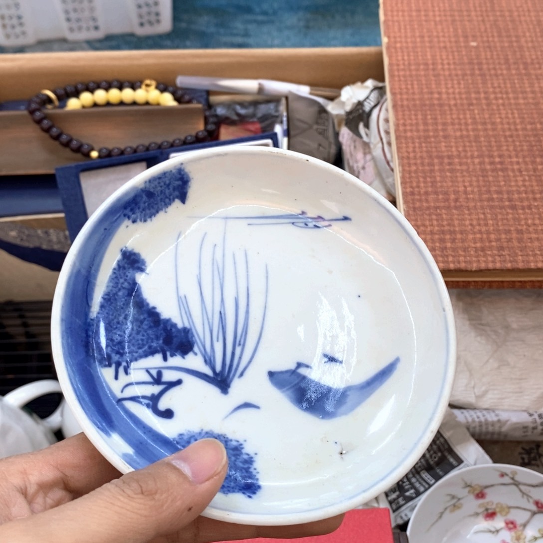 瓷片哈哈哈哈哈哈太