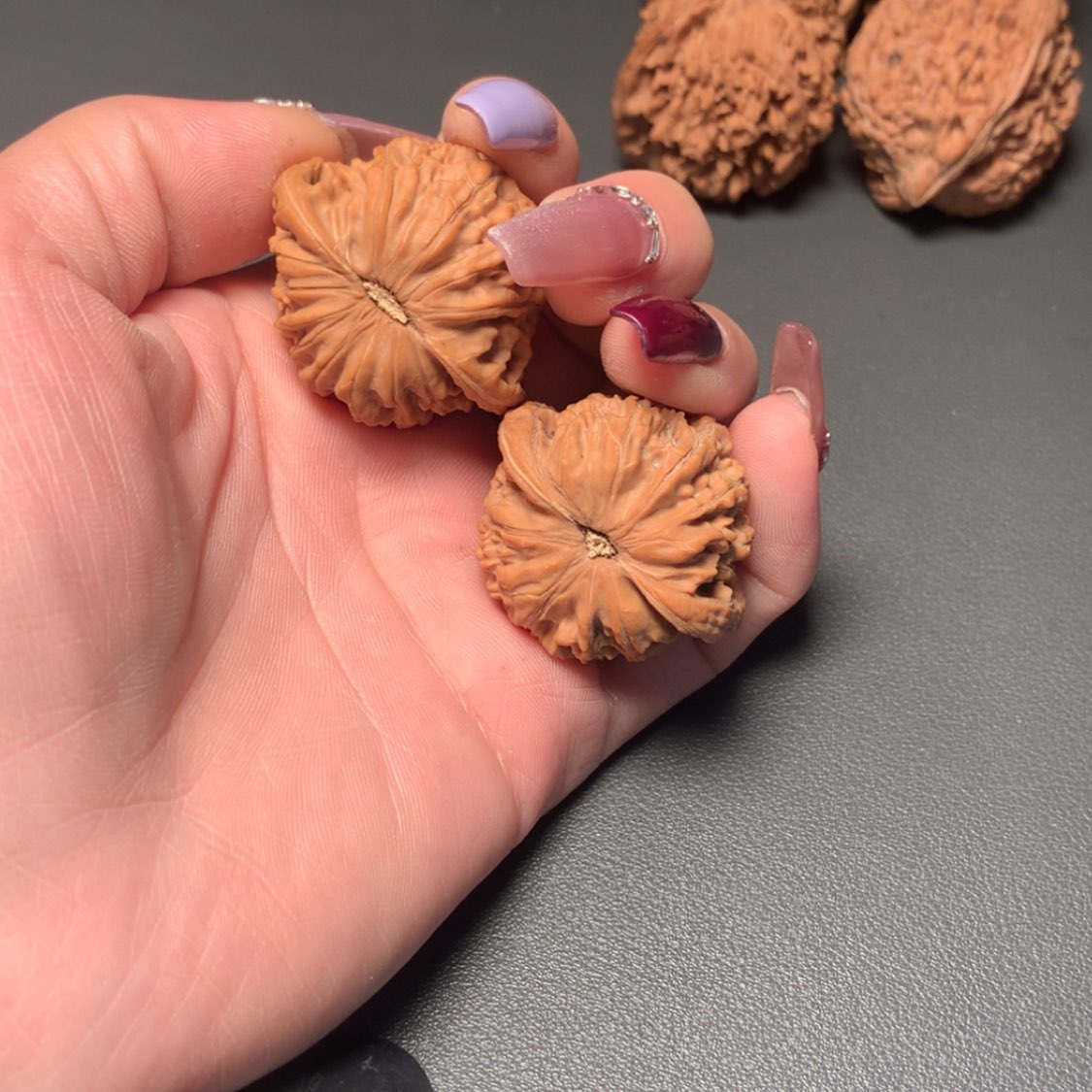 【闪购商品】文玩核桃吊坠磨盘