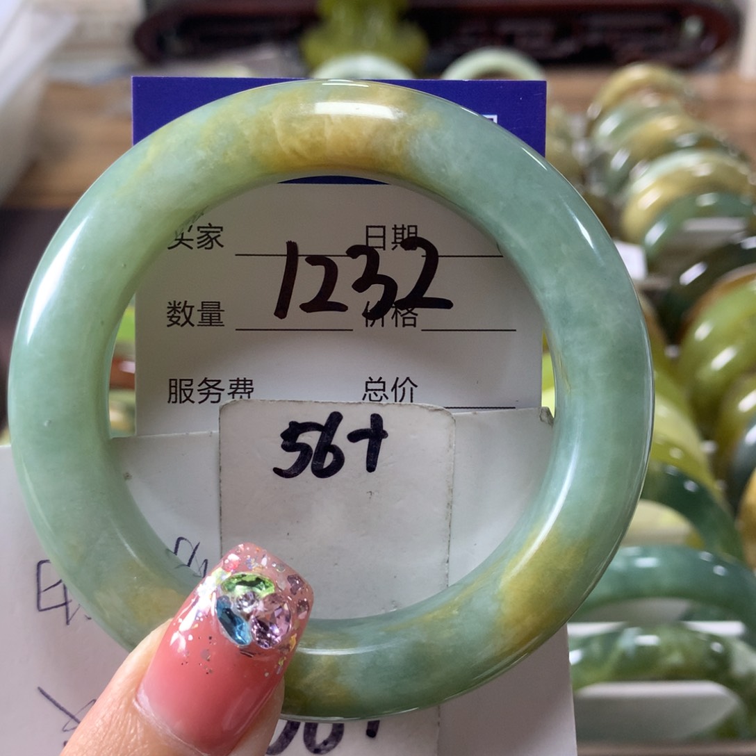 蛇纹石玉未镶嵌手镯1232