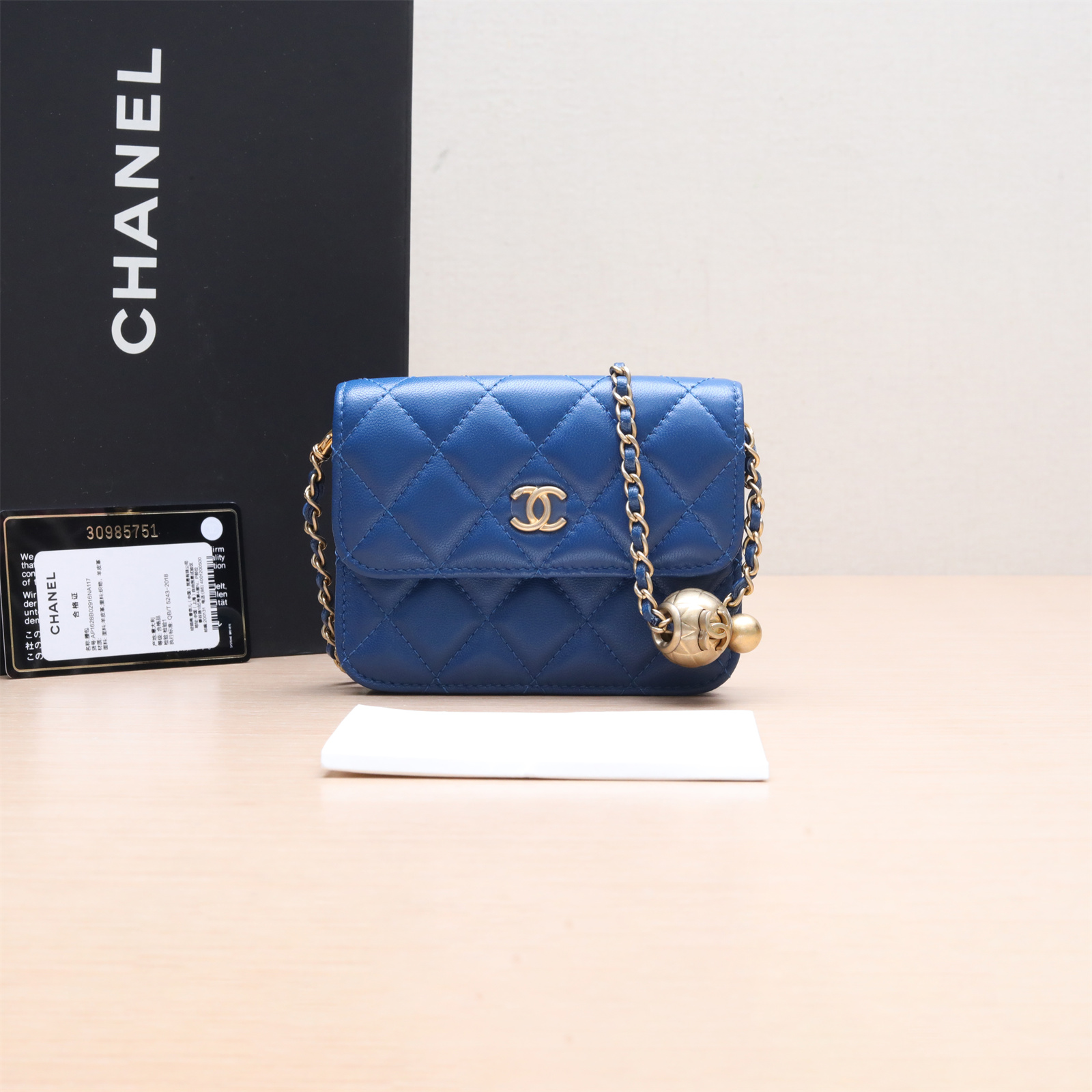 95新 Chanel/香奈儿 小花攀攀CF 旋钮WOC 1蓝色 皮革S 30开金球