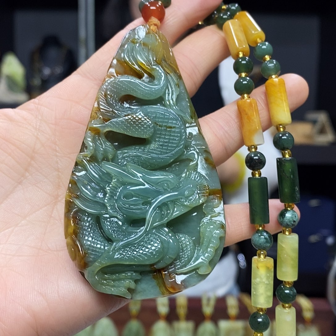 岫玉挂件吊坠未镶嵌