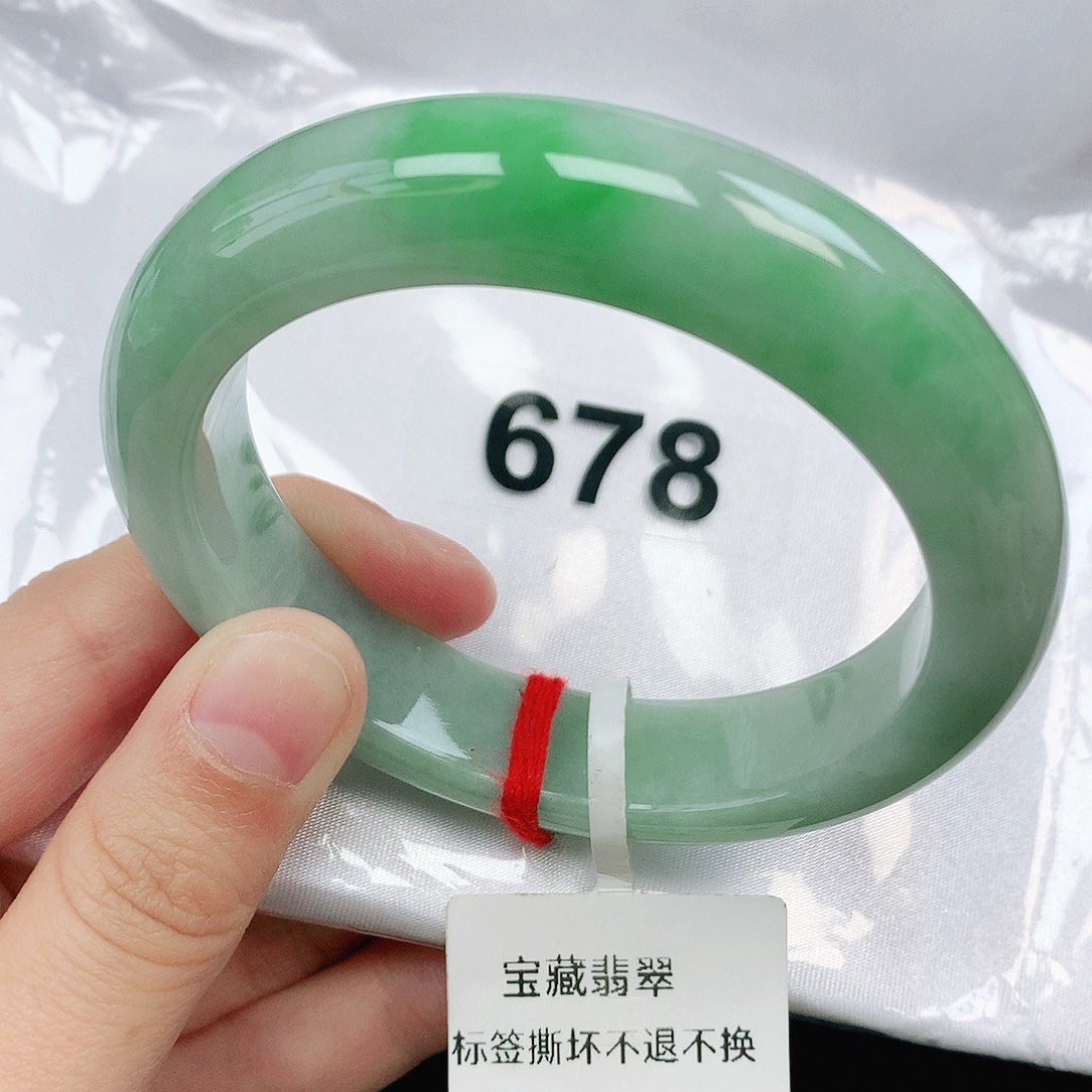 翡翠手镯未镶嵌抖音678